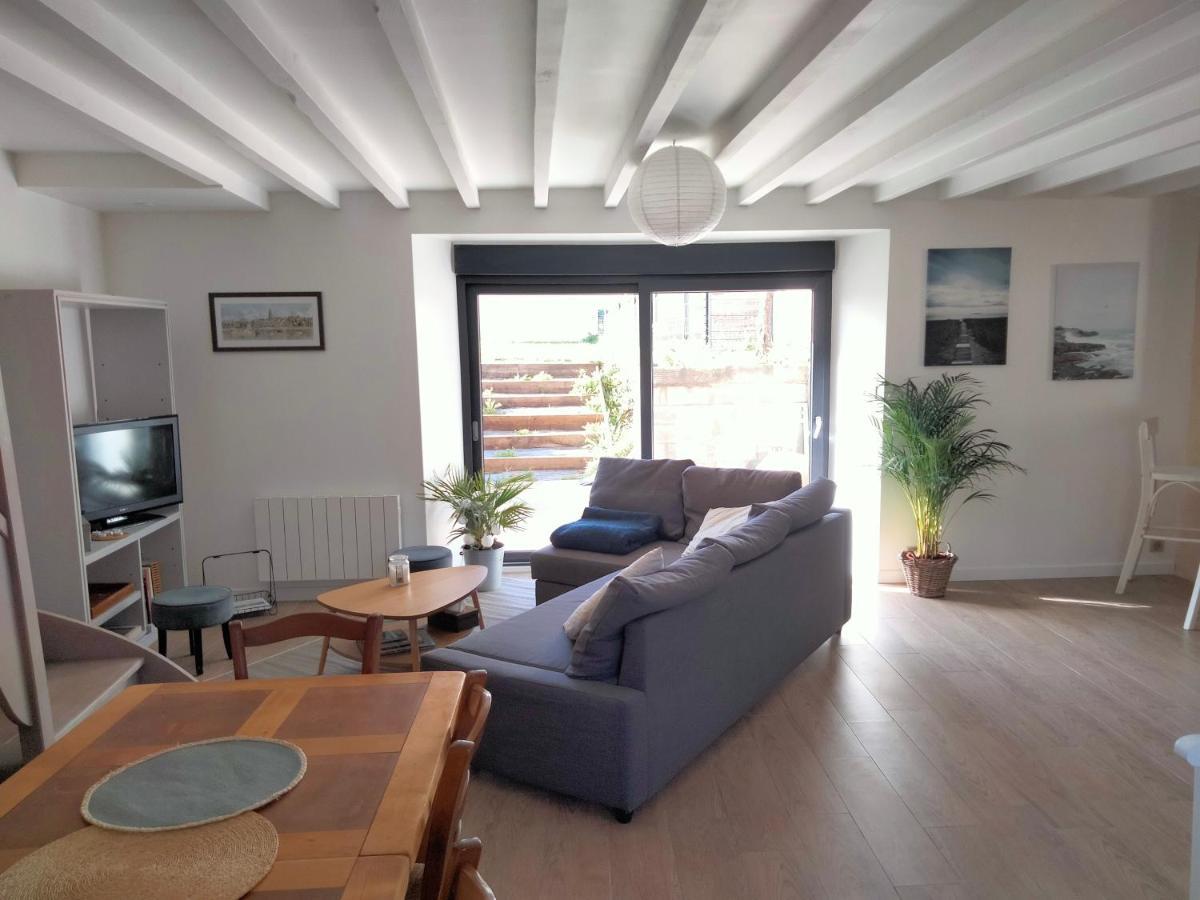 Gite 3 Chambres En Bord De Rance La Ville-es-Nonais Екстер'єр фото
